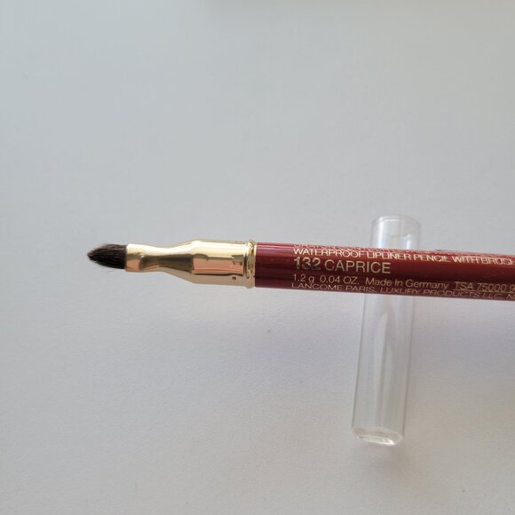 Lancome Le Lip Liner Waterproof Pencil with Brush #132 CAPRICE New with Box - Picture 3 of 8